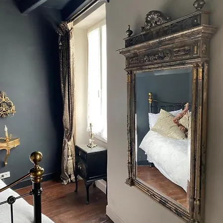 La Cour Blanche Holiday home *