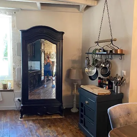 La Cour Blanche 度假居 *