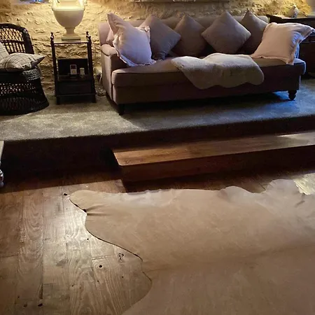 La Cour Blanche Сasa de vacaciones *