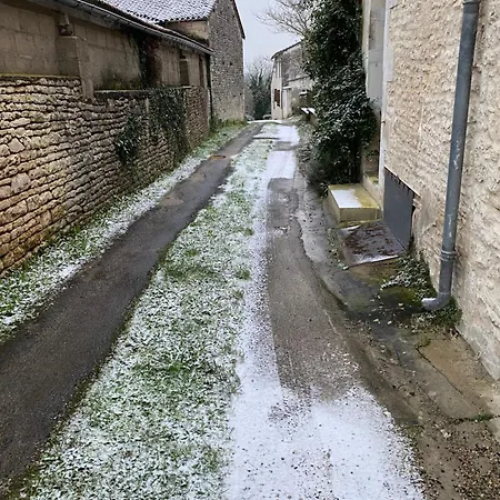 La Cour Blanche Сasa de vacaciones *