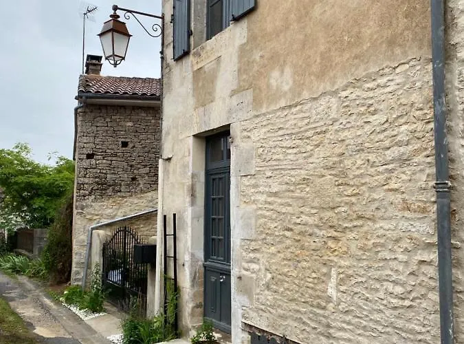 La Cour Blanche Tatil Evi *