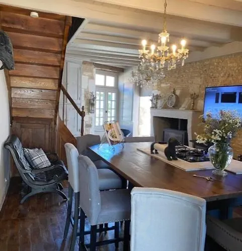 Сasa de vacaciones La Cour Blanche *