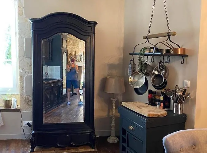 La Cour Blanche Сasa de vacaciones *