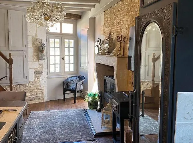 La Cour Blanche Verteuil-sur-Charente