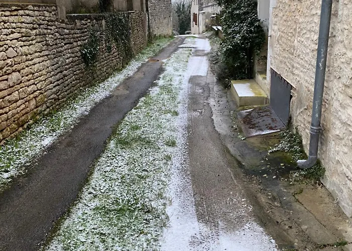 La Cour Blanche Сasa de vacaciones *